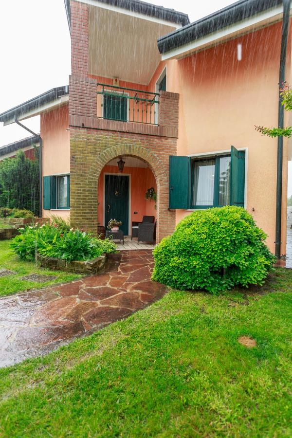 Casa Jennifer Nel Delta Del Po Lägenhet Taglio di Po Exteriör bild